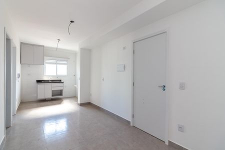 Apartamento para alugar com 38m², 2 quartos e sem vaga Apartamento para alugar com 38m², 2 quartos e sem vagaSala
