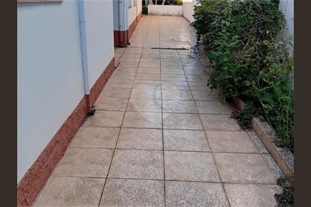 Casa à venda com 124m², 2 quartos e 1 vaga