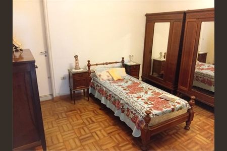 Casa à venda com 2 quartos, 124m² em Jardim das Laranjeiras, São Paulo