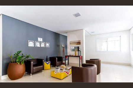 Apartamento à venda com 3 quartos, 66m² em Vila Nivi, São Paulo