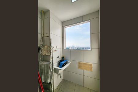Apartamento à venda com 44m², 2 quartos e sem vaga Apartamento à venda com 44m², 2 quartos e sem vagaÁrea de Serviço