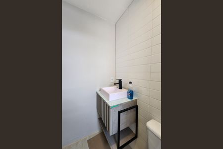Apartamento à venda com 44m², 2 quartos e sem vaga Apartamento à venda com 44m², 2 quartos e sem vagaBanheiro