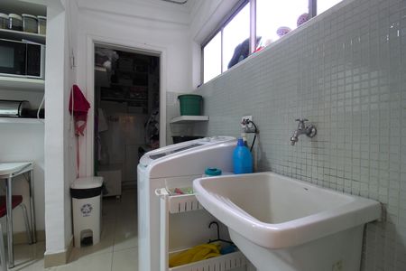 Apartamento à venda com 60m², 2 quartos e 1 vagaCozinha e Área de Serviço