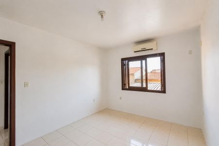 Casa à venda com 240m², 4 quartos e 3 vagas Casa à venda com 240m², 4 quartos e 3 vagasQuarto 2