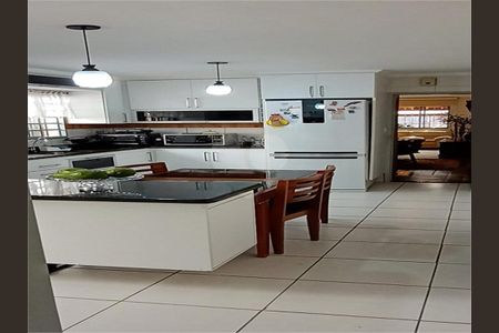 Casa à venda com 149m², 3 quartos e 2 vagas