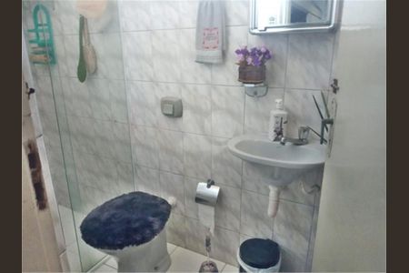 Casa à venda com 3 quartos, 357m² em Parque Peruche, São Paulo