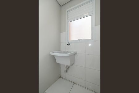 Área de Serviço de apartamento para alugar com 2 quartos, 50m² em Parque Santa Fé, Porto Alegre