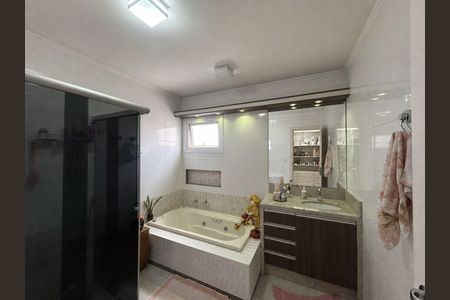 Casa à venda com 120m², 3 quartos e 1 vagaBanheiro da Suíte