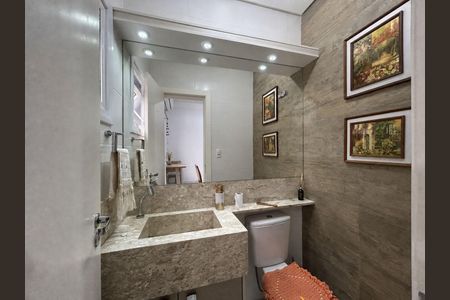 Casa à venda com 120m², 3 quartos e 1 vagaLavabo