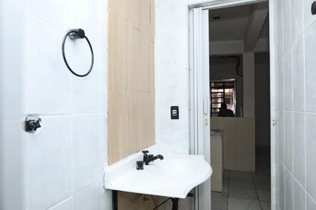 Casa para alugar com 30m², 1 quarto e sem vagaBanheiro