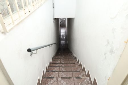 Casa para alugar com 30m², 1 quarto e sem vagaEscadas