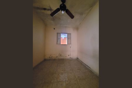 Casa à venda com 48m², 2 quartos e 3 vagasFoto 17