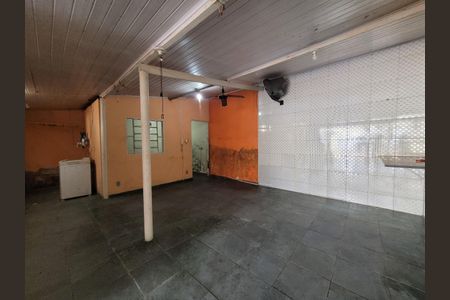 Casa à venda com 48m², 2 quartos e 3 vagasFoto 06