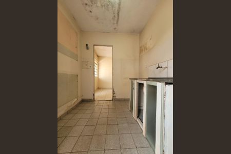 Casa à venda com 48m², 2 quartos e 3 vagasFoto 08