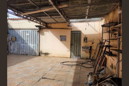 Casa à venda com 48m², 2 quartos e 3 vagasFoto 23