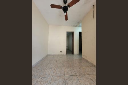 Casa à venda com 48m², 2 quartos e 3 vagasFoto 12