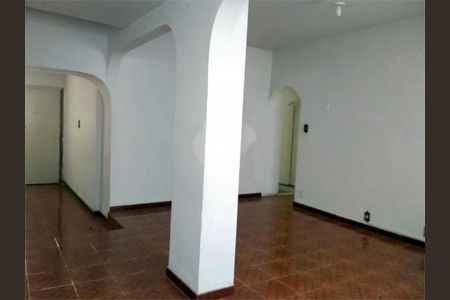 Apartamento à venda com 220m², 4 quartos e 2 vagas