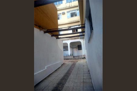 Apartamento à venda com 220m², 4 quartos e 2 vagas