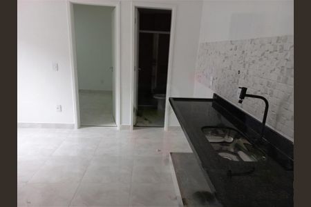 Apartamento à venda com 34m², 1 quarto e sem vaga