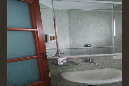 Casa à venda com 3 quartos, 180m² em Jardim Leonor Mendes de Barros, São Paulo