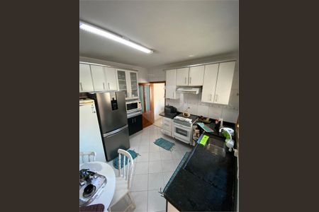 Casa à venda com 3 quartos, 180m² em Jardim Leonor Mendes de Barros, São Paulo