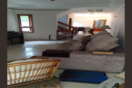 Casa à venda com 3 quartos, 180m² em Jardim Leonor Mendes de Barros, São Paulo