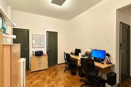 Apartamento à venda com 33m², 1 quarto e sem vaga