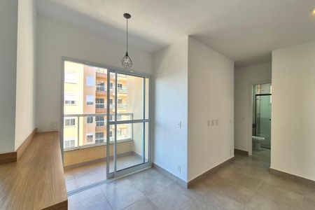 Sala de apartamento para alugar com 3 quartos, 64m² em Jardim Aparecida, Campinas