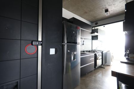 Apartamento à venda com 70m², 1 quarto e sem vagaCozinha e Área de Serviço