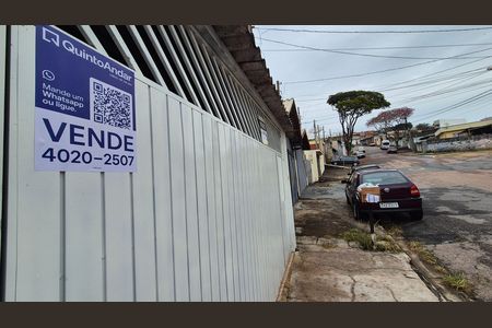 Casa à venda com 132m², 3 quartos e 2 vagas