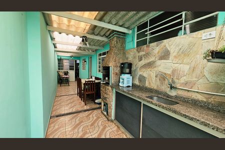 Casa à venda com 132m², 3 quartos e 2 vagas