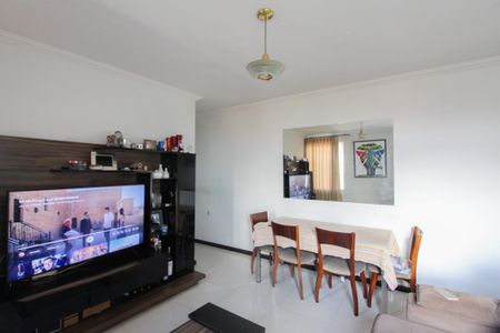Apartamento à venda com 79m², 2 quartos e 1 vaga Apartamento à venda com 79m², 2 quartos e 1 vagaSala
