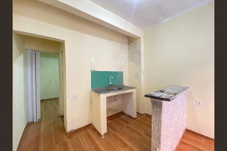 Casa para alugar com 40m², 1 quarto e sem vaga Casa para alugar com 40m², 1 quarto e sem vagaCozinha