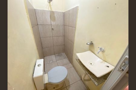 Banheiro  de casa para alugar com 1 quarto, 40m² em Inhaúma, Rio de Janeiro