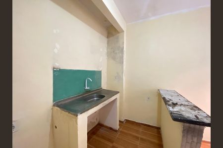 Casa para alugar com 40m², 1 quarto e sem vaga Casa para alugar com 40m², 1 quarto e sem vagaCozinha