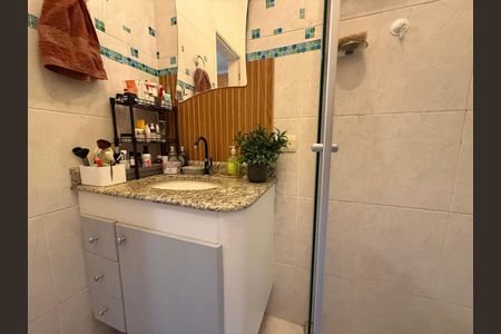 Casa de condomínio à venda com 100m², 2 quartos e 1 vaga Casa de condomínio à venda com 100m², 2 quartos e 1 vagaBanheiro