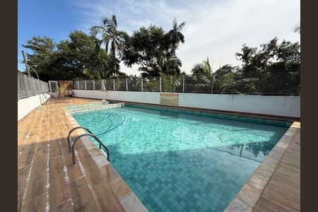 Casa de condomínio à venda com 100m², 2 quartos e 1 vaga Casa de condomínio à venda com 100m², 2 quartos e 1 vagaPiscina