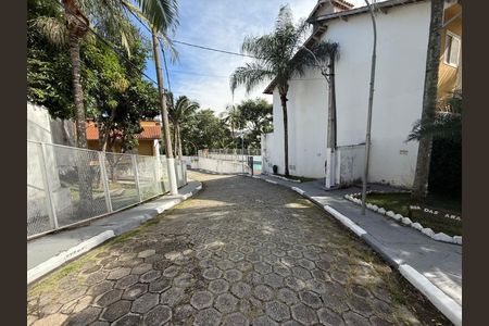 Casa de condomínio à venda com 100m², 2 quartos e 1 vaga Casa de condomínio à venda com 100m², 2 quartos e 1 vagaÁrea Externa
