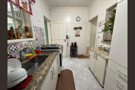 Casa de condomínio à venda com 100m², 2 quartos e 1 vaga Casa de condomínio à venda com 100m², 2 quartos e 1 vagaCozinha