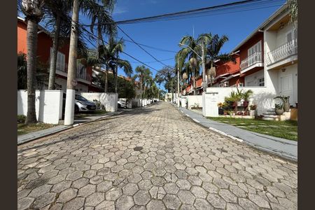 Casa de condomínio à venda com 100m², 2 quartos e 1 vaga Casa de condomínio à venda com 100m², 2 quartos e 1 vagaÁrea Externa