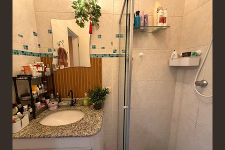 Casa de condomínio à venda com 100m², 2 quartos e 1 vaga Casa de condomínio à venda com 100m², 2 quartos e 1 vagaBanheiro