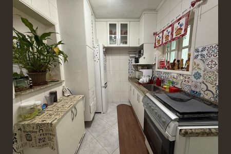 Casa de condomínio à venda com 100m², 2 quartos e 1 vaga Casa de condomínio à venda com 100m², 2 quartos e 1 vagaCozinha