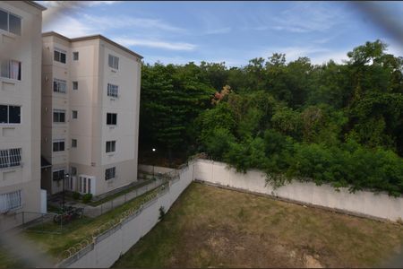 Vista do Quarto 2 de apartamento para alugar com 2 quartos, 44m² em Madureira, Rio de Janeiro