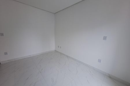 Suíte 1 de casa à venda com 2 quartos, 56m² em Vila Helena, Santo André