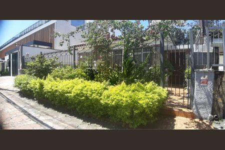 Casa à venda com 3 quartos, 366m² em Jardim Sao Bento, São Paulo