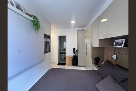 Apartamento à venda com 57m², 2 quartos e 1 vaga Apartamento à venda com 57m², 2 quartos e 1 vagaSuíte