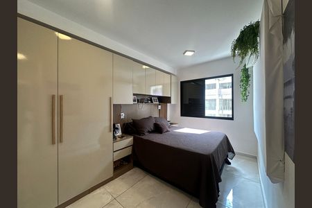 Apartamento à venda com 57m², 2 quartos e 1 vaga Apartamento à venda com 57m², 2 quartos e 1 vagaSuíte