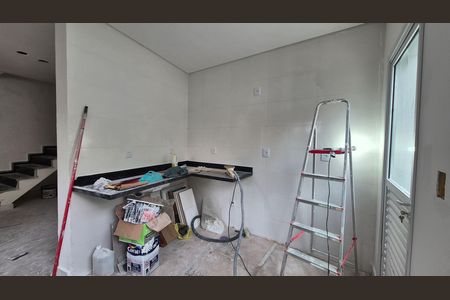 Cozinha de casa à venda com 2 quartos, 72m² em Vila Helena, Santo André