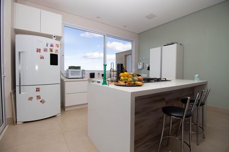Casa de condomínio para alugar com 330m², 3 quartos e 4 vagas Casa de condomínio para alugar com 330m², 3 quartos e 4 vagasCozinha