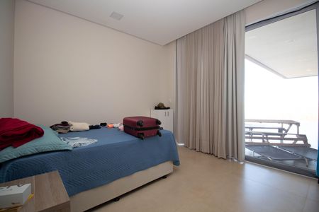 Casa de condomínio para alugar com 330m², 3 quartos e 4 vagas Casa de condomínio para alugar com 330m², 3 quartos e 4 vagasSuíte 1